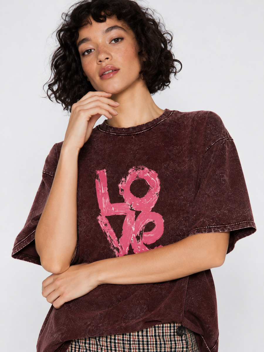 LOVE - Oversized Tee