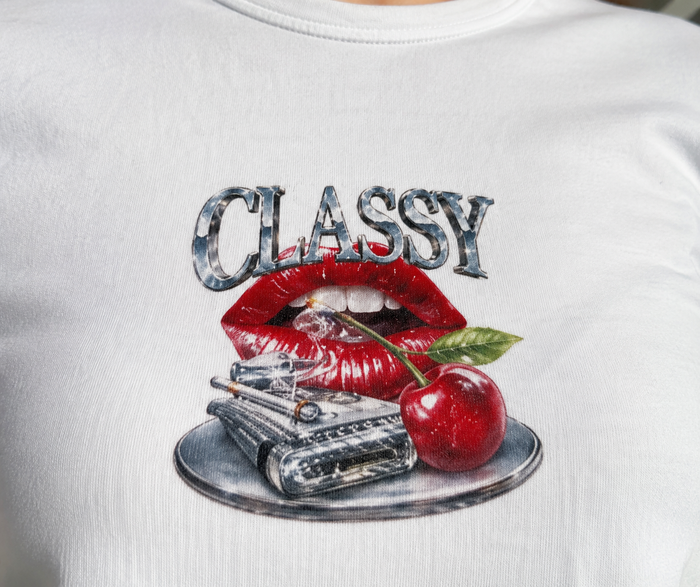 CLASSY Crop Top